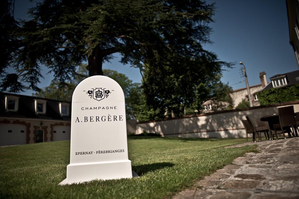 Champagne Andre Bergere & Suites Epernay Exterior photo
