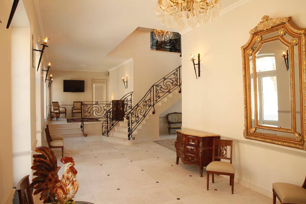 Champagne Andre Bergere & Suites Epernay Room photo